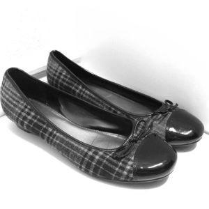 Black Plaid Flats